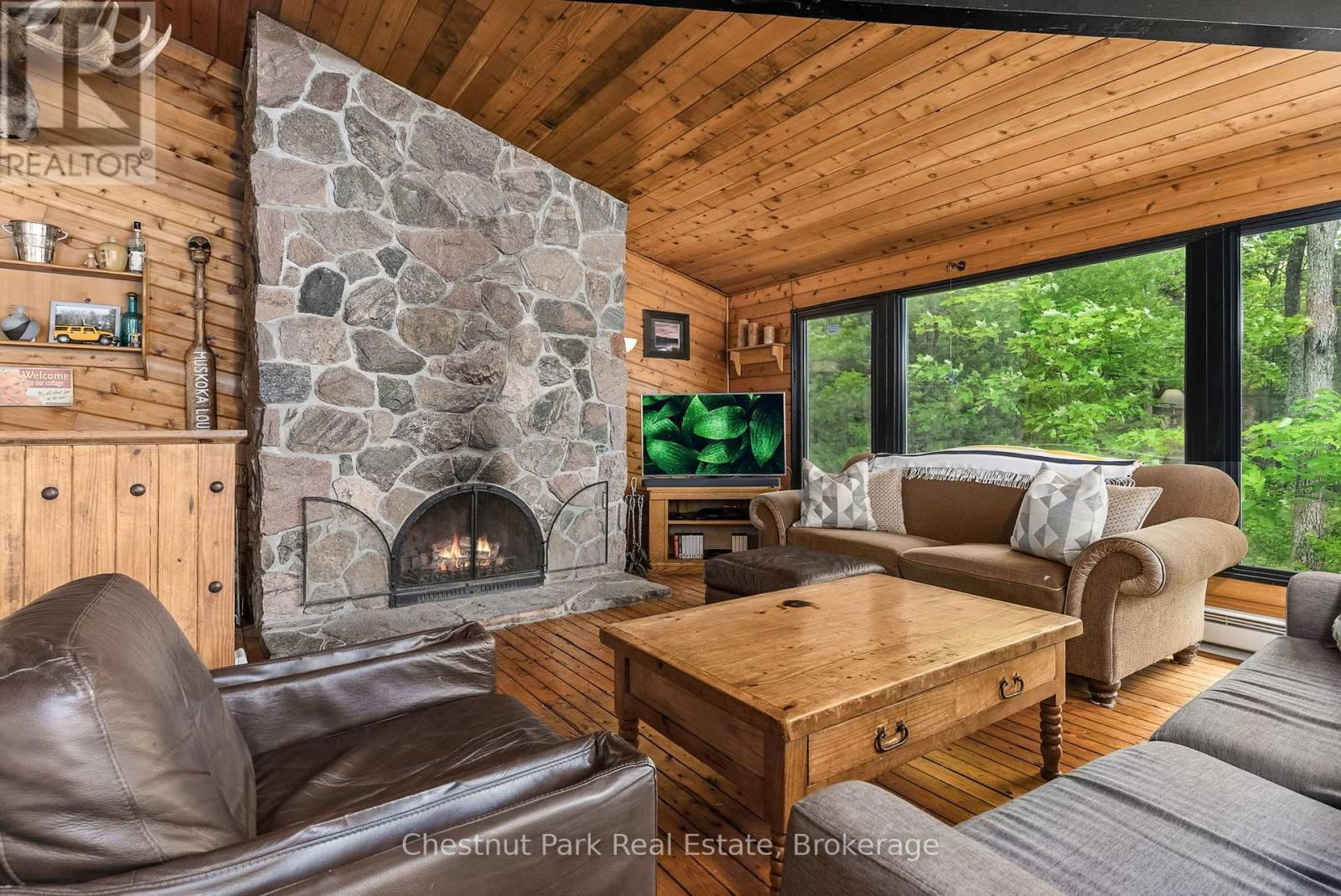 1066 APIARY ROAD Image 22