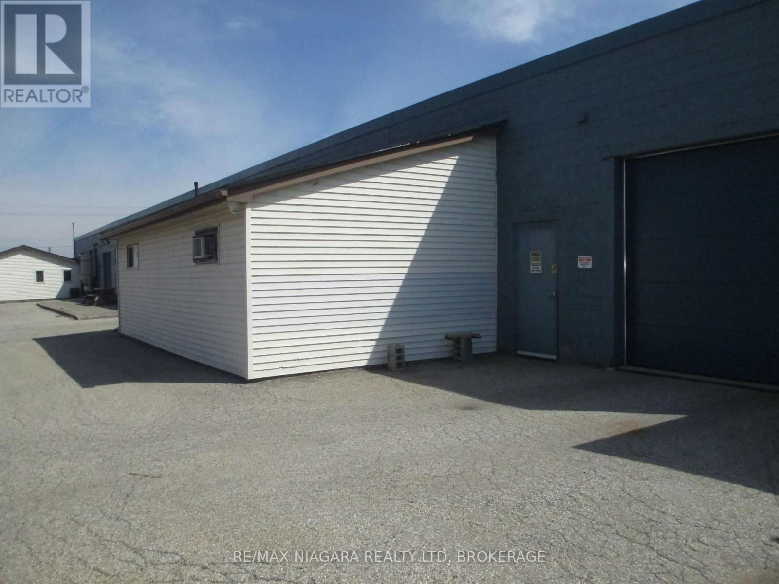 2901 GREENFIELD ROAD Image 14