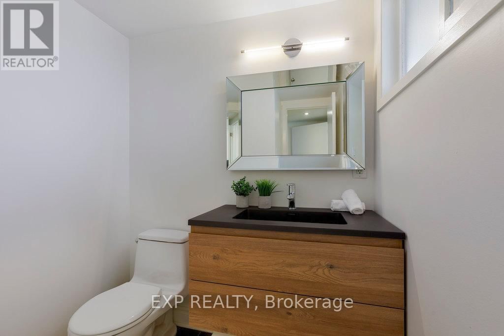19 ANCROFT COURT Image 18
