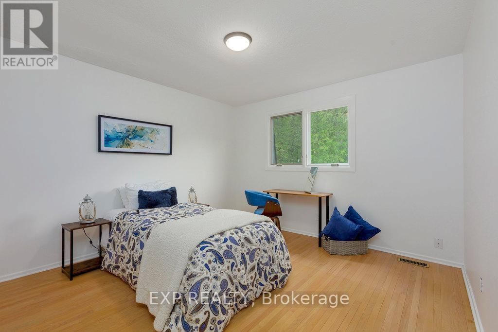 19 ANCROFT COURT Image 25