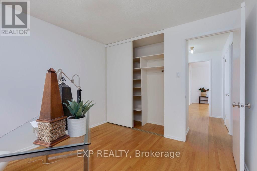 19 ANCROFT COURT Image 28