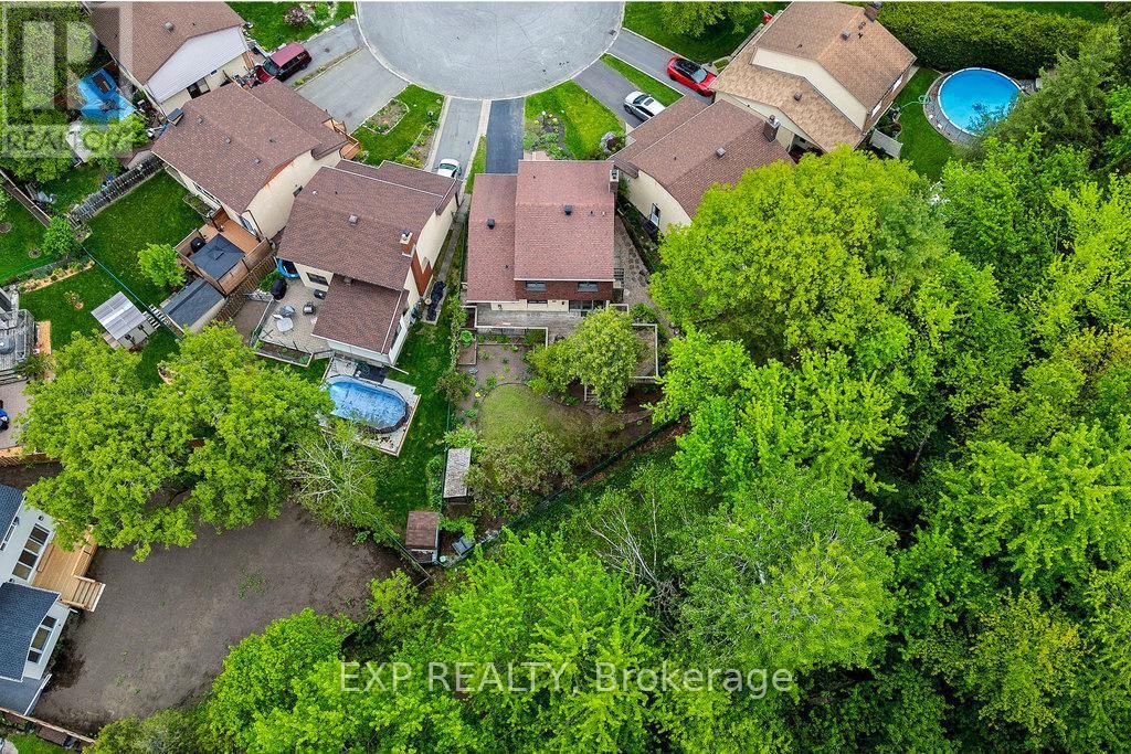 19 ANCROFT COURT Image 4
