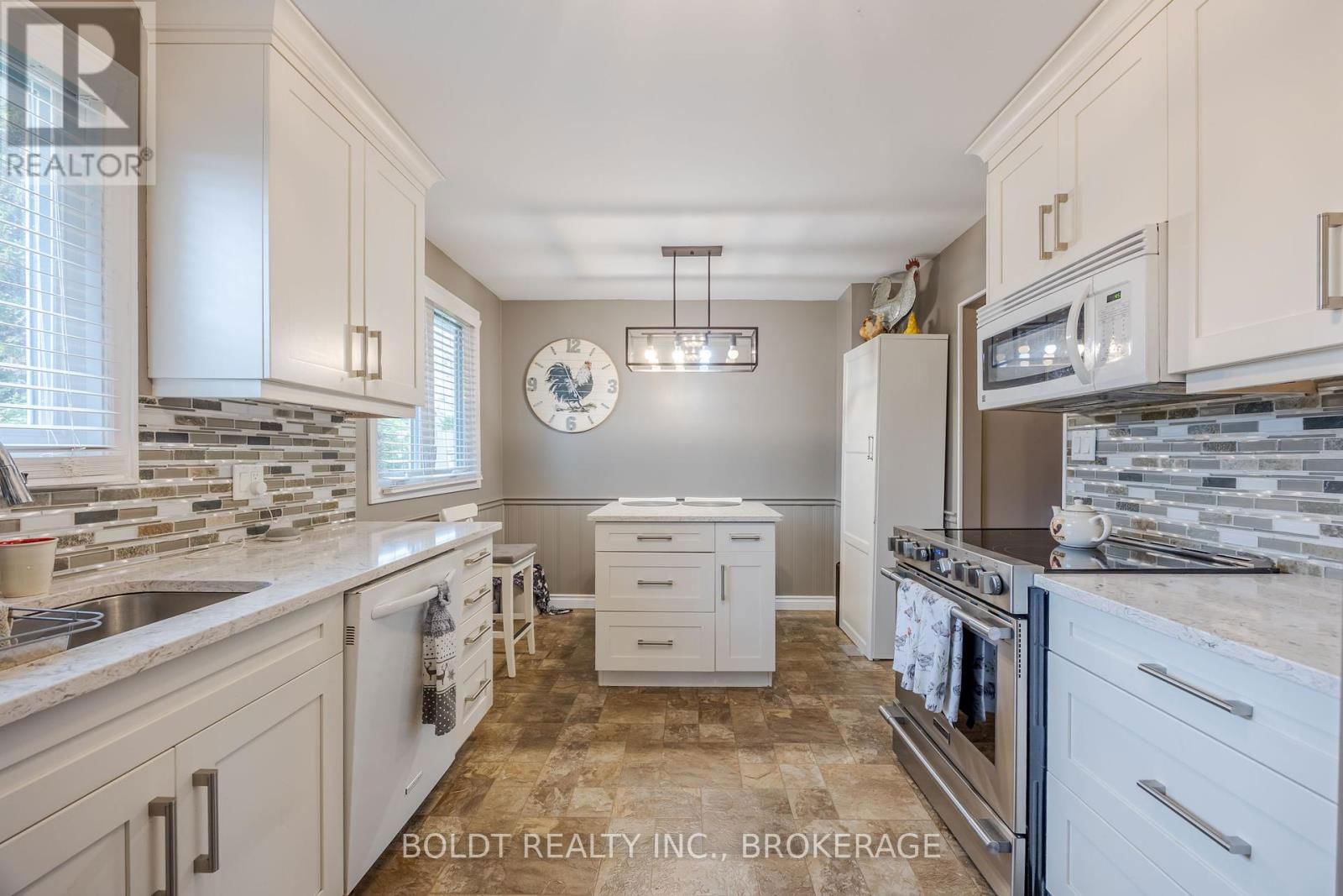 22 MERGL DRIVE Image 12