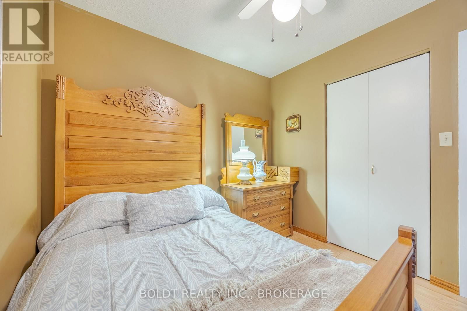 22 MERGL DRIVE Image 16