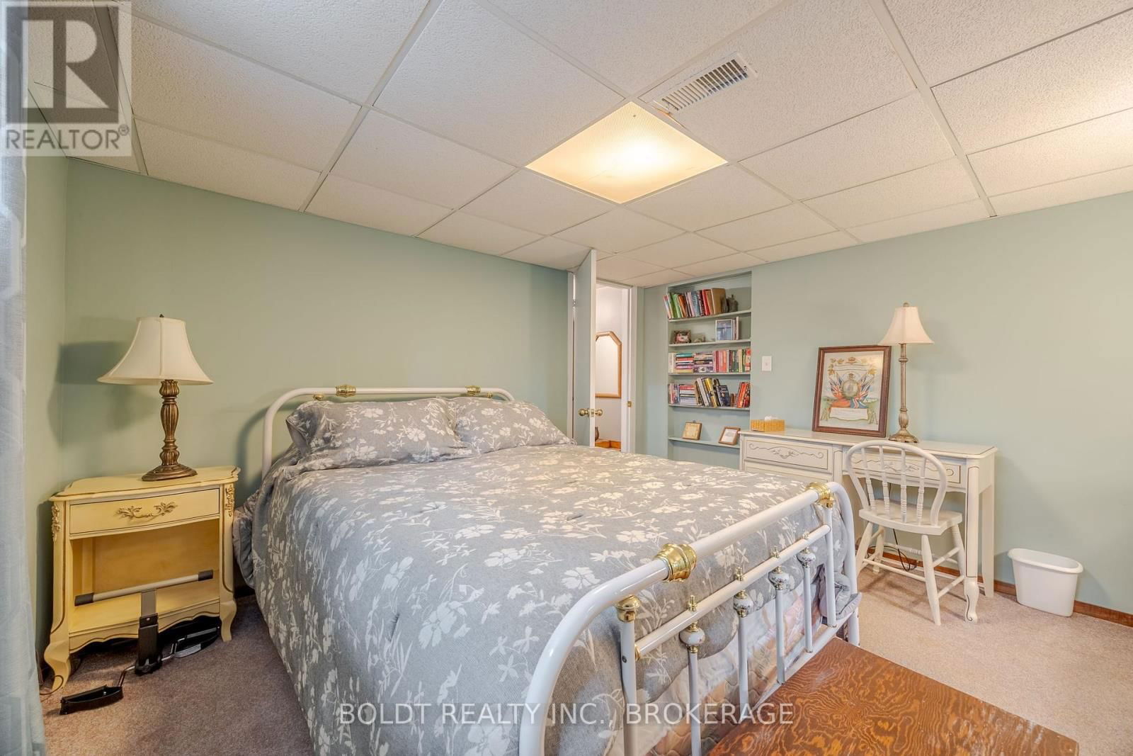 22 MERGL DRIVE Image 23
