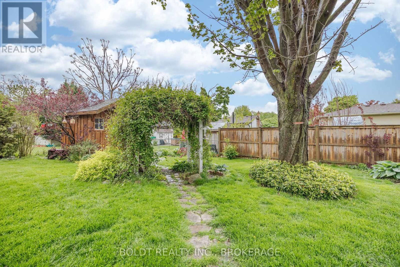 22 MERGL DRIVE Image 27