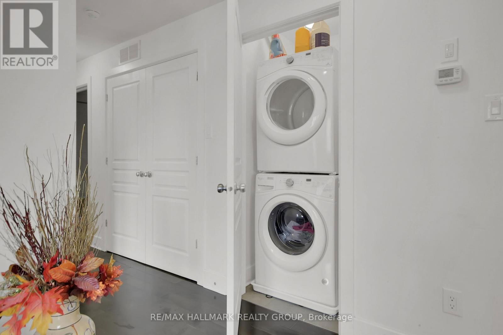 10 - 340 TRIBECA PRIVATE Image 13