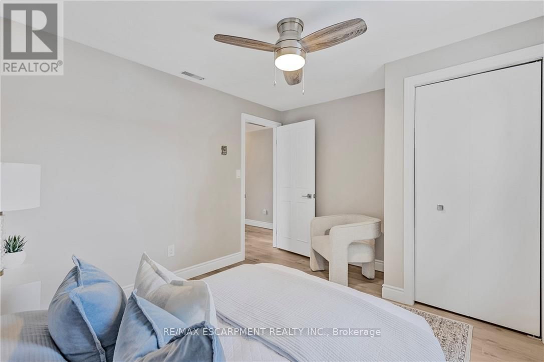 187 WEST 2ND STREET Image 27