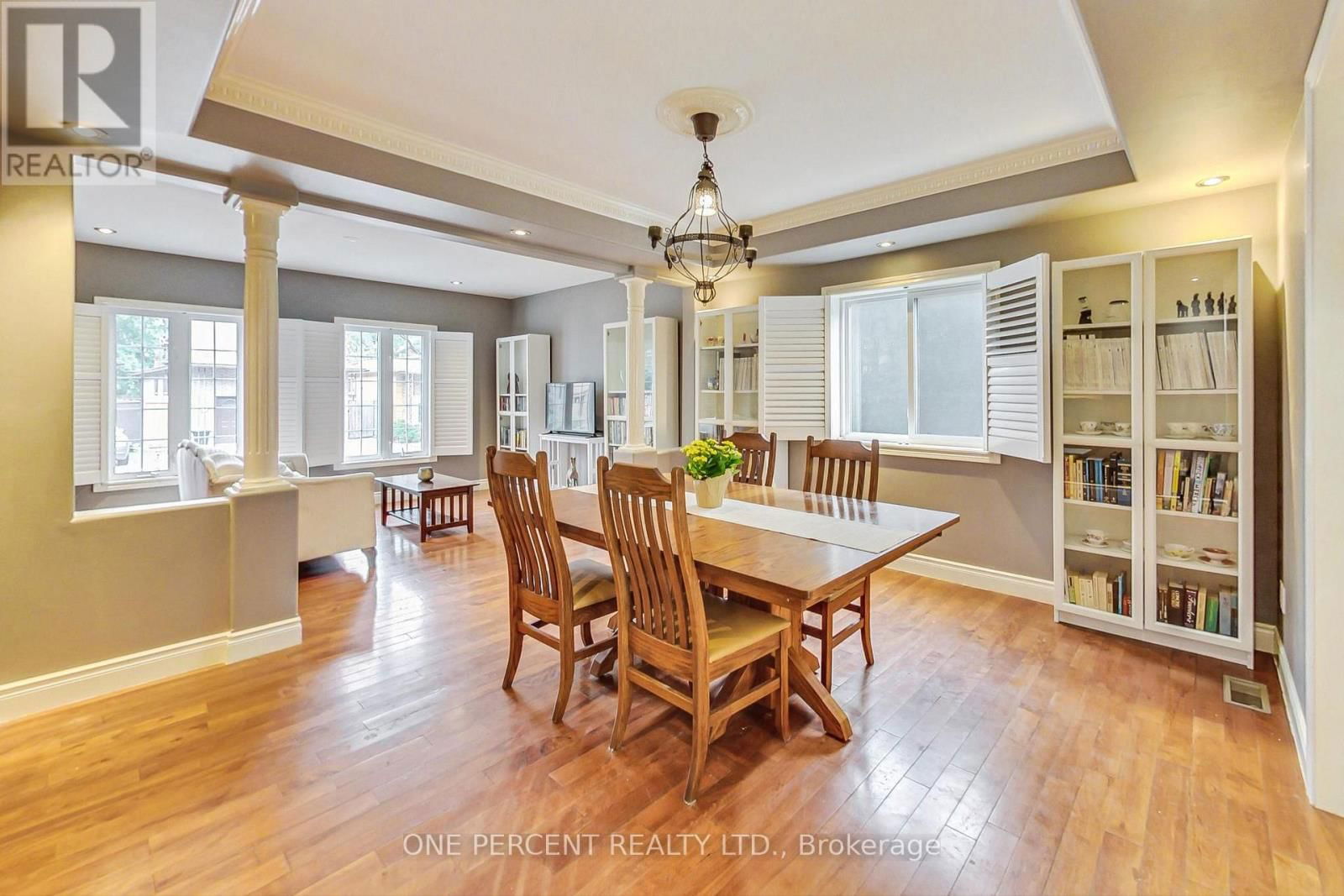 23 GROVE STREET Image 11