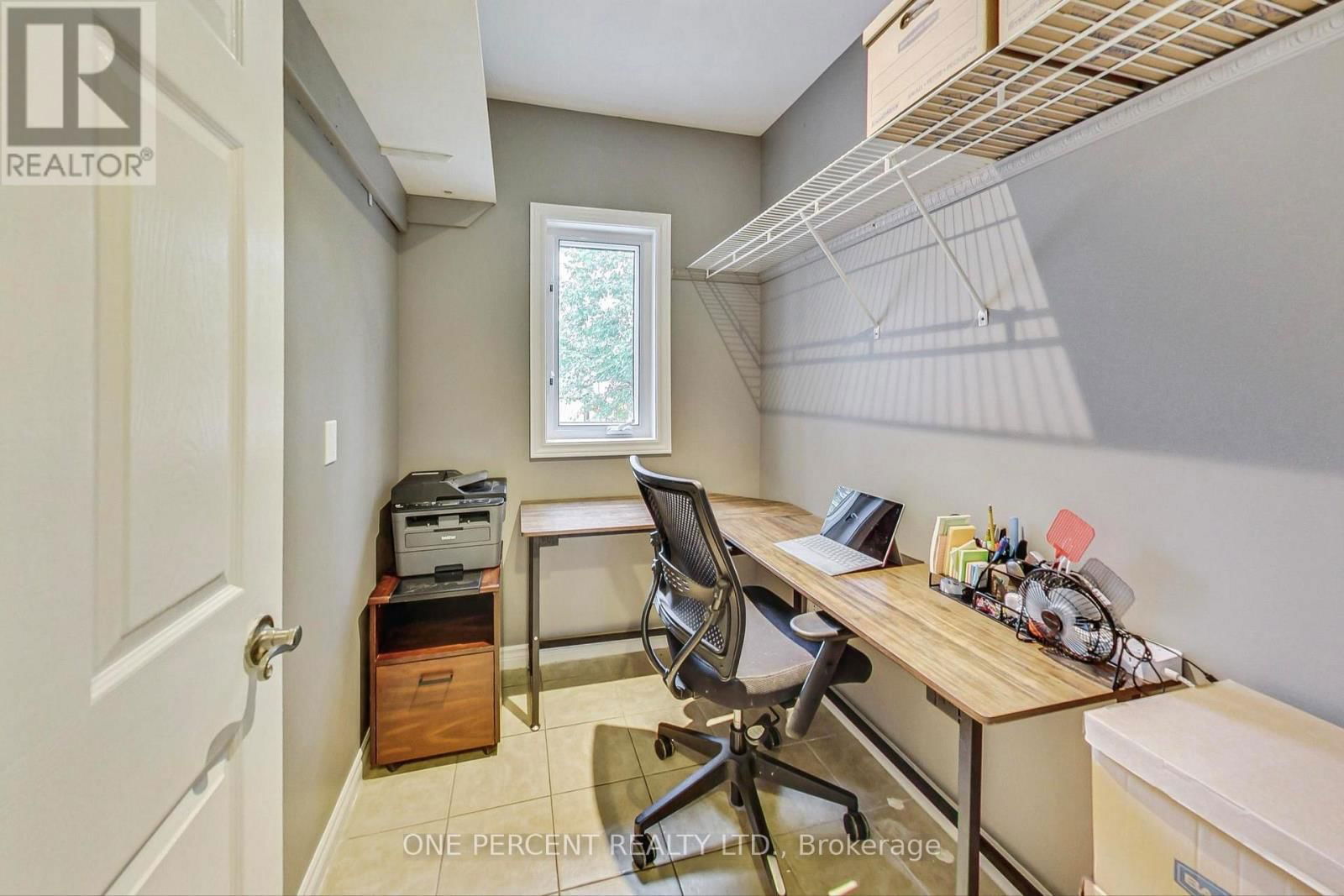 23 GROVE STREET Image 15