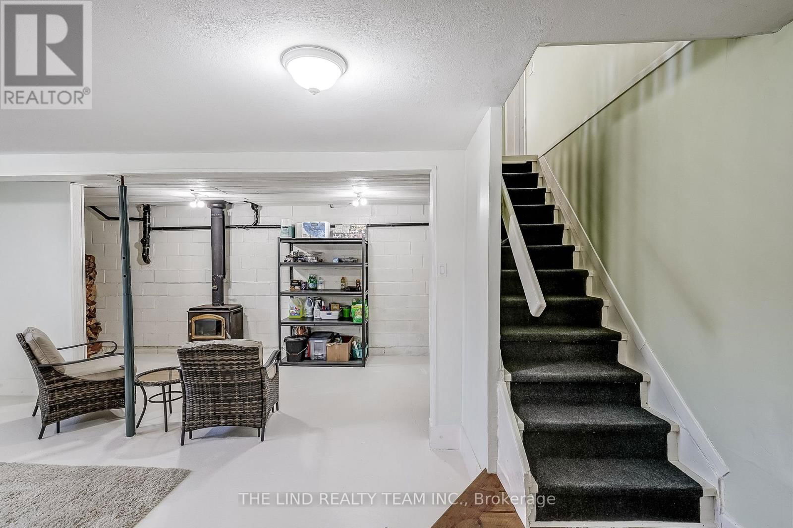 949 RAYMOND ROAD Image 13