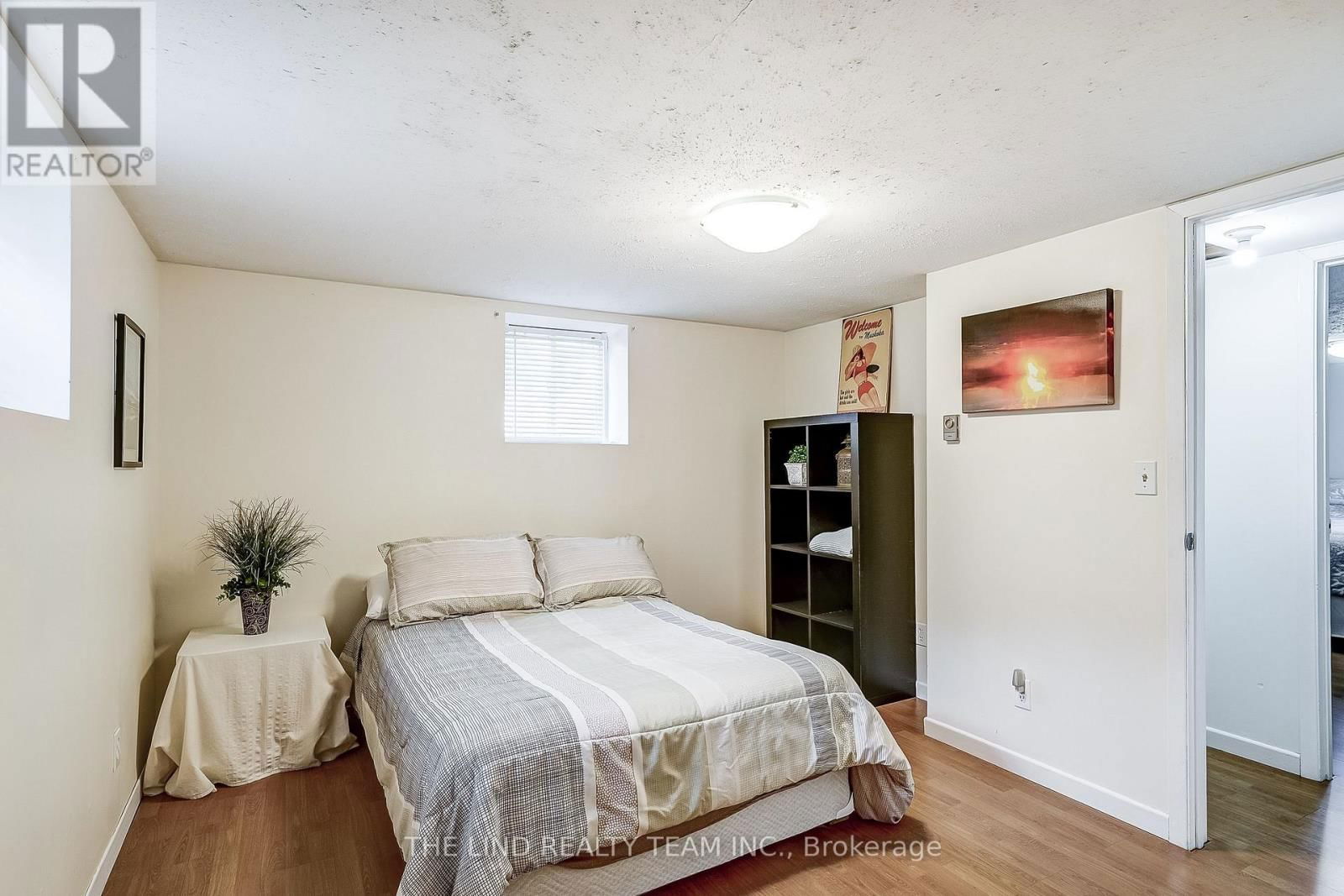 949 RAYMOND ROAD Image 16