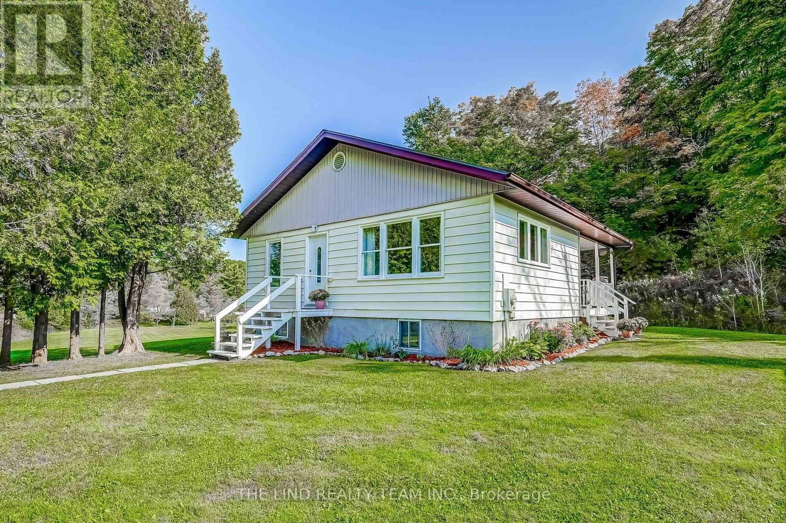 949 RAYMOND ROAD Image 2