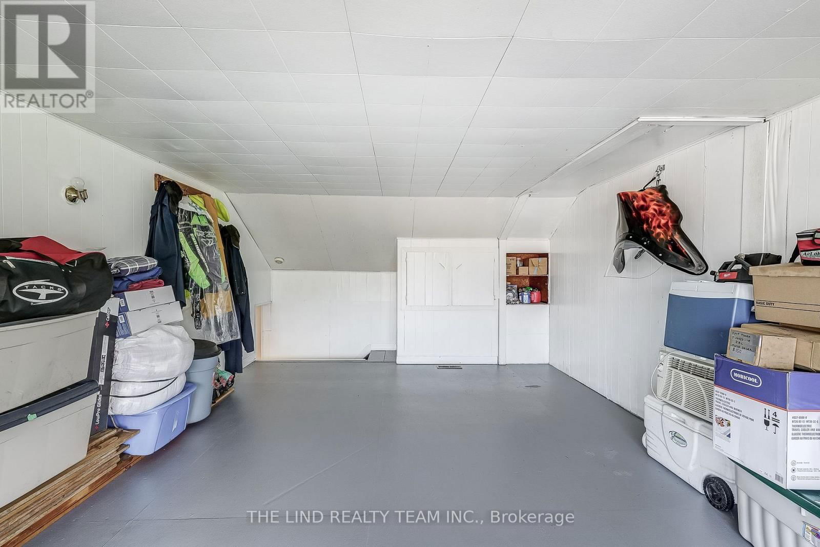 949 RAYMOND ROAD Image 33