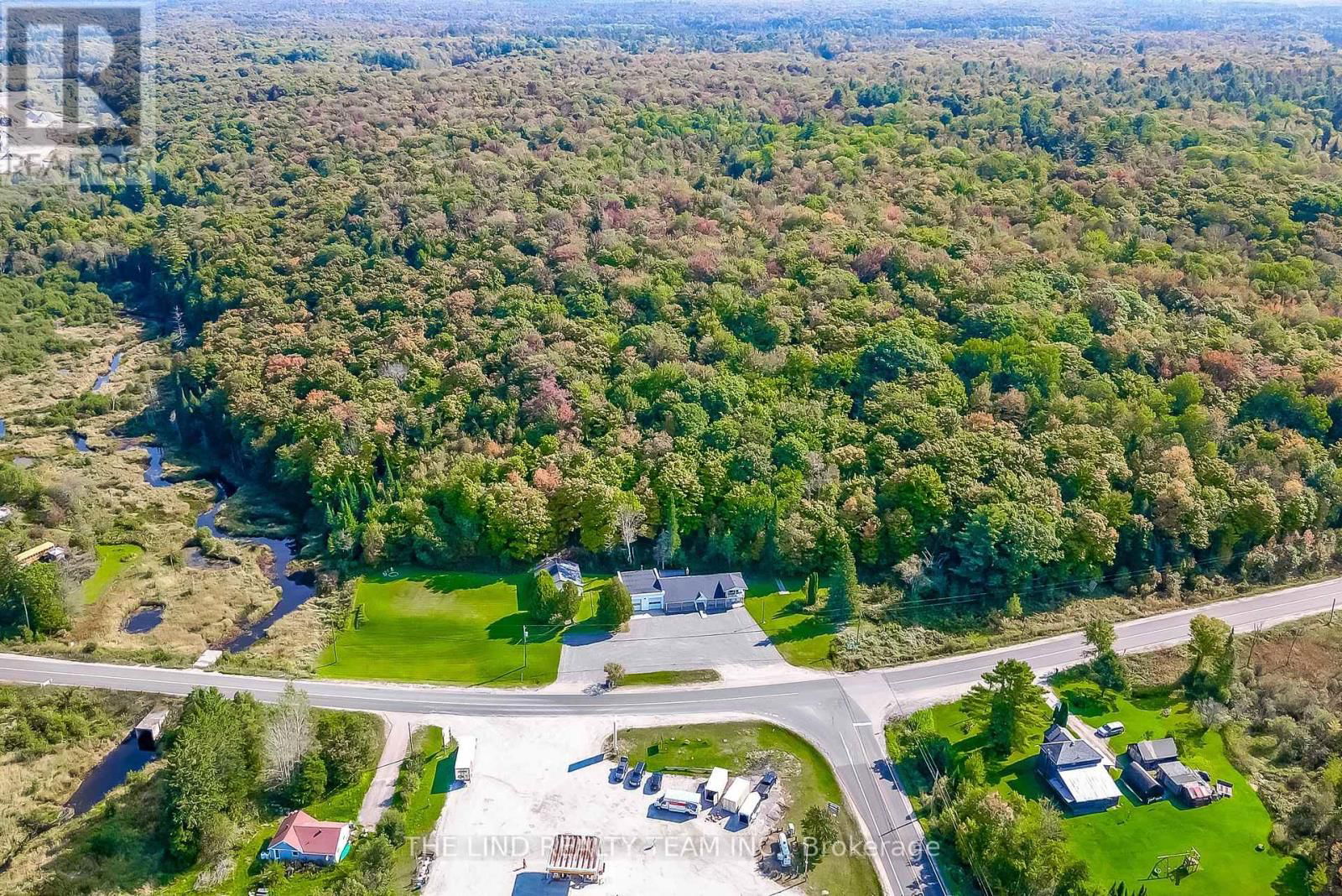 949 RAYMOND ROAD Image 37