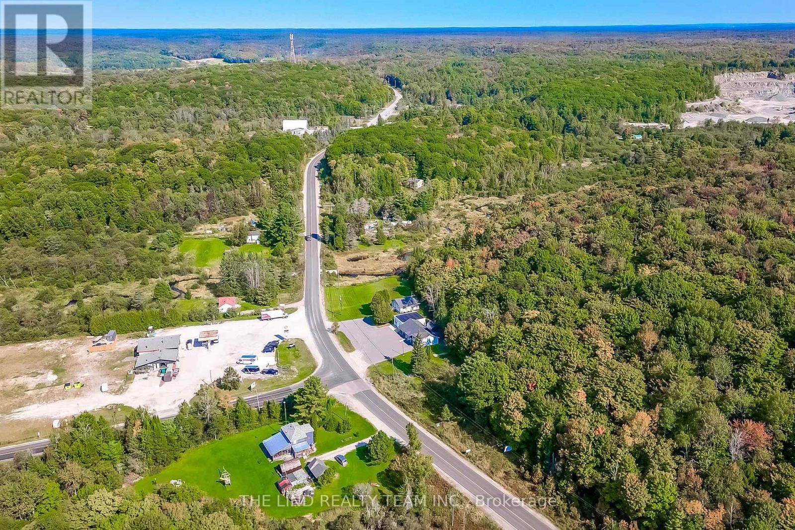 949 RAYMOND ROAD Image 38