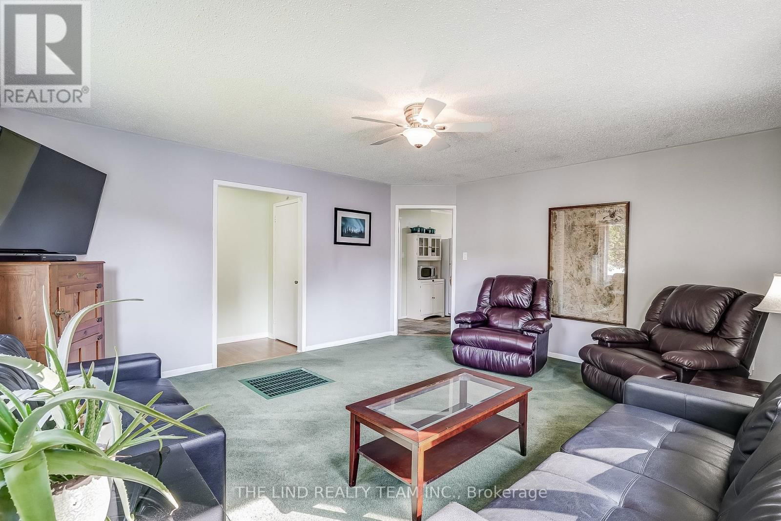 949 RAYMOND ROAD Image 8