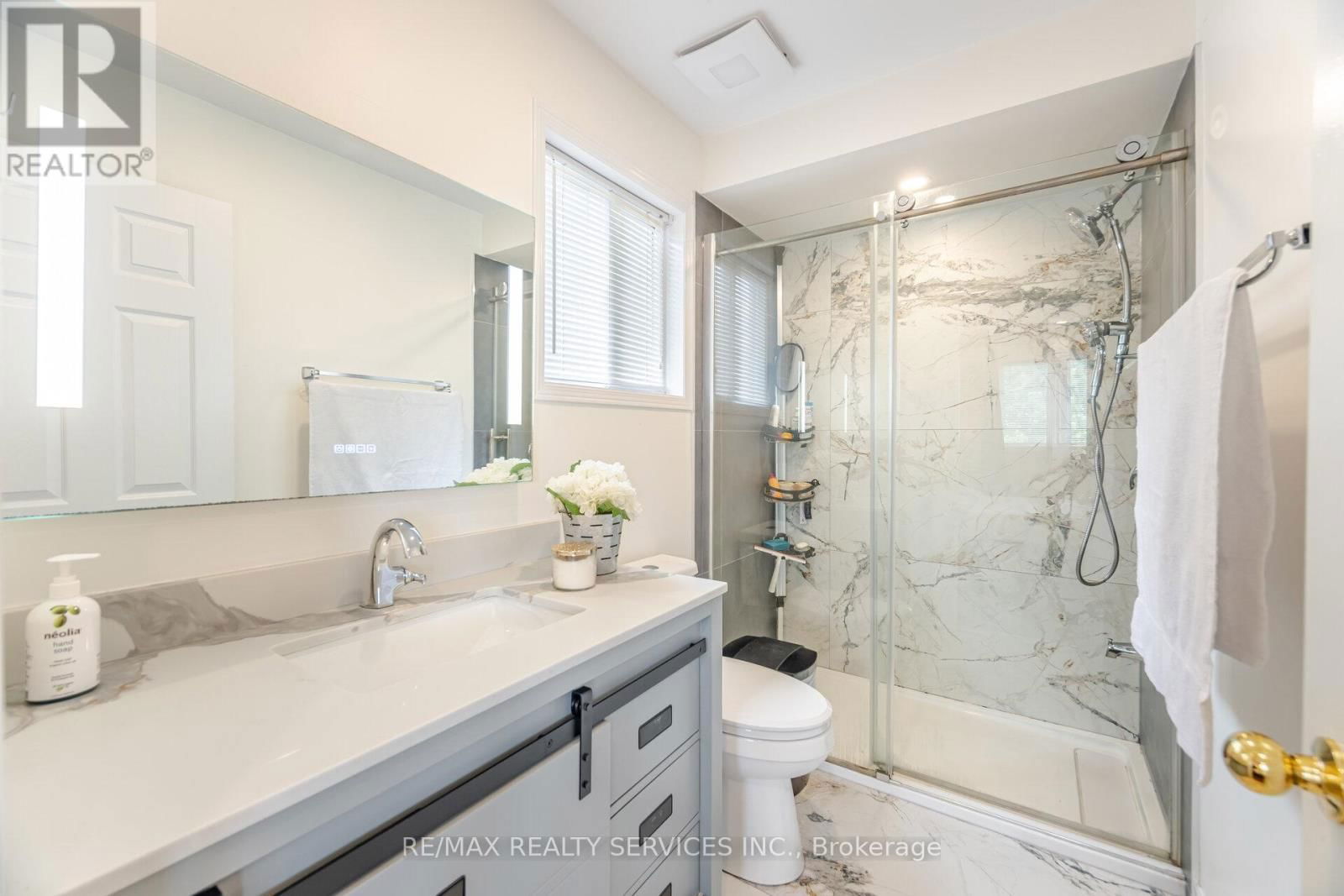 23 FENWICK PLACE Image 27