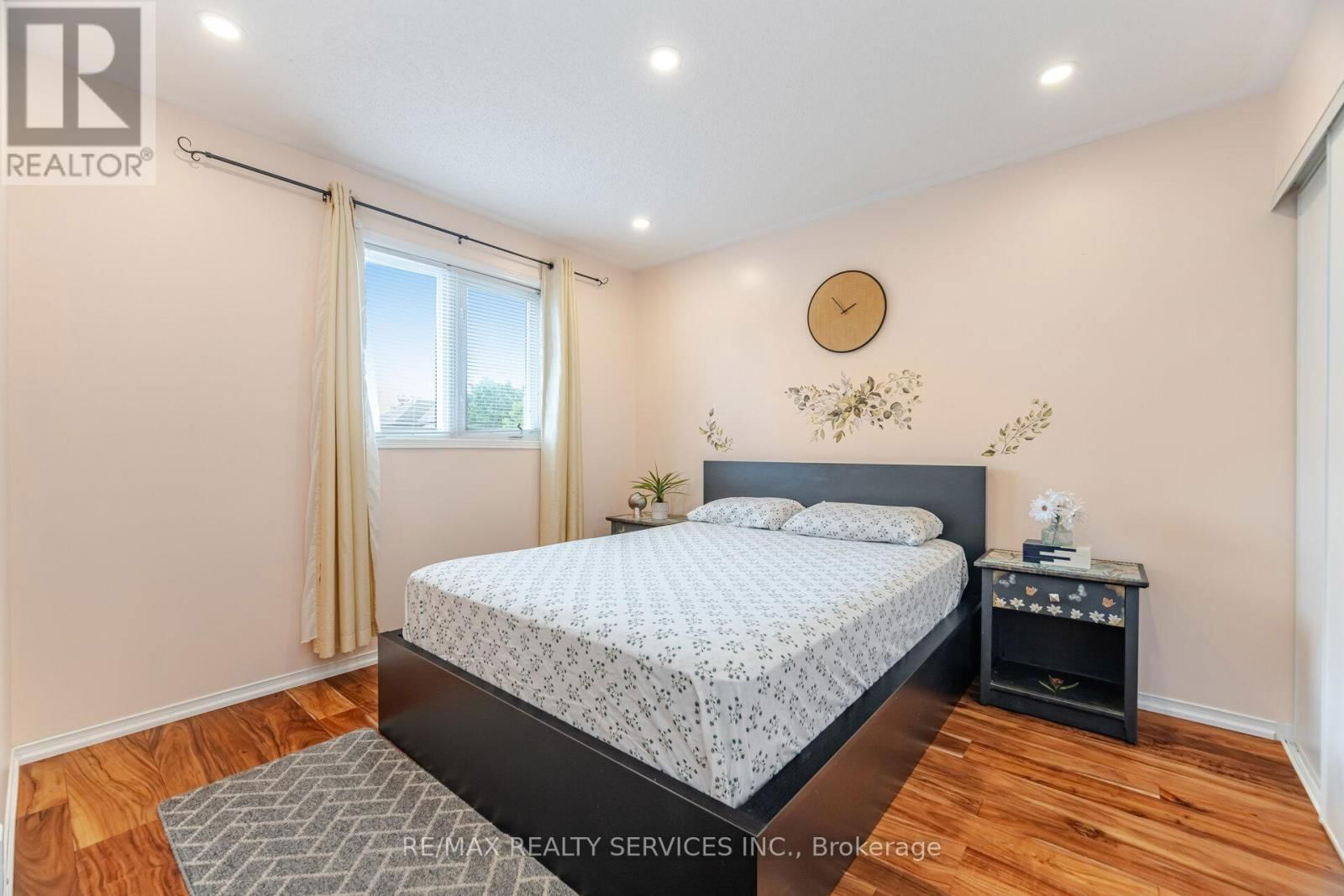 23 FENWICK PLACE Image 28