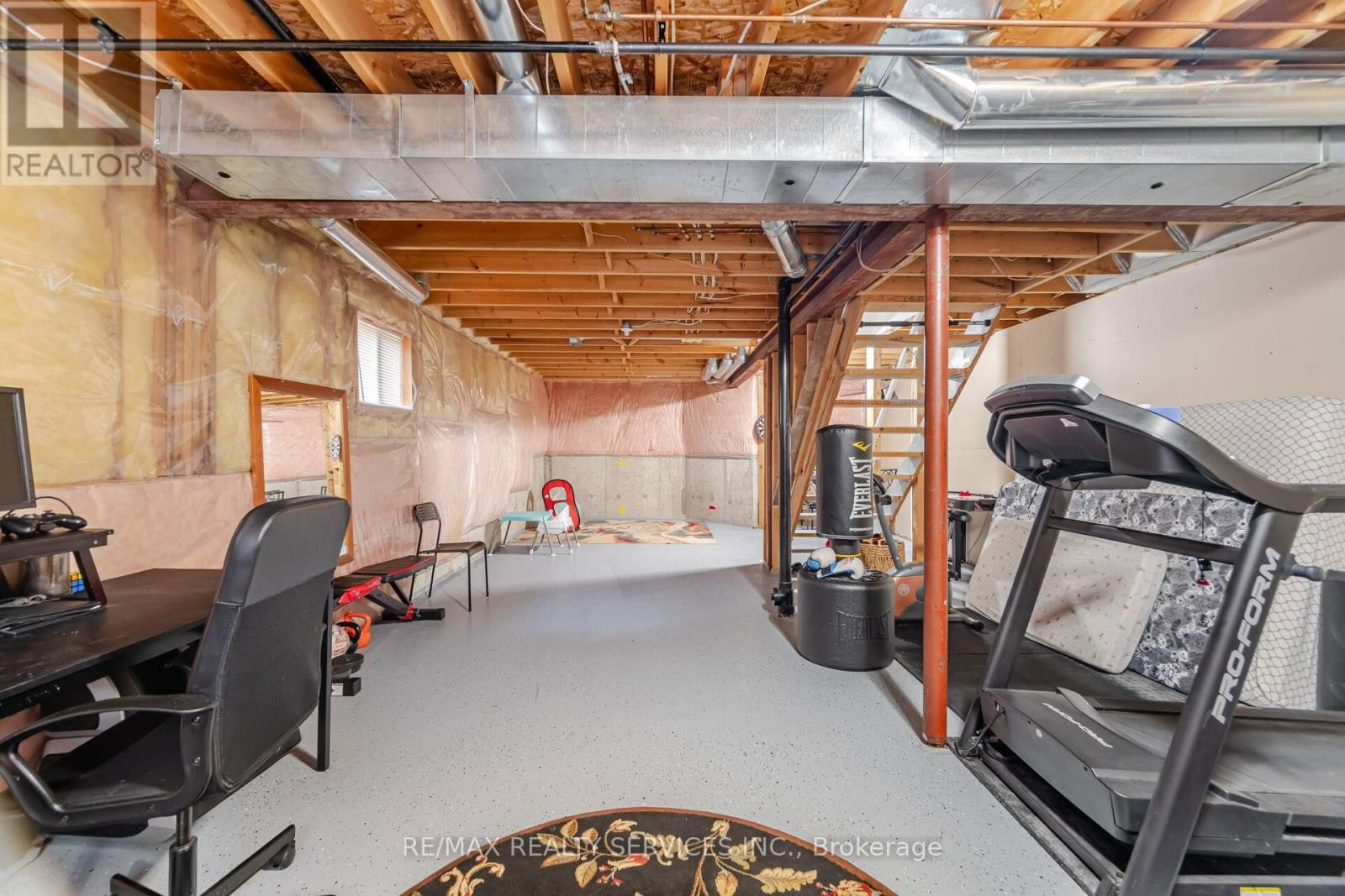 23 FENWICK PLACE Image 40