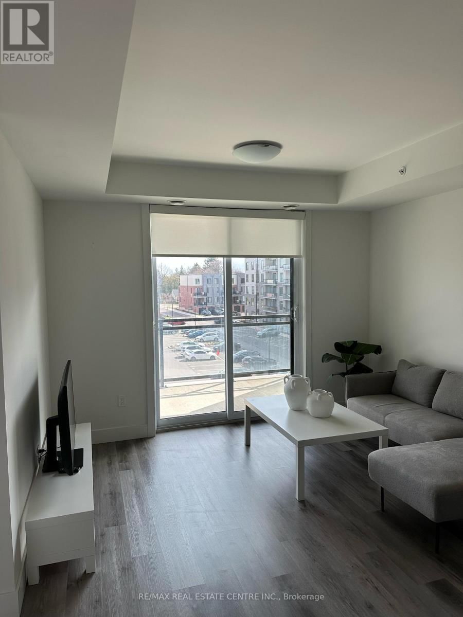 403 - 103 ROGER STREET Image 11
