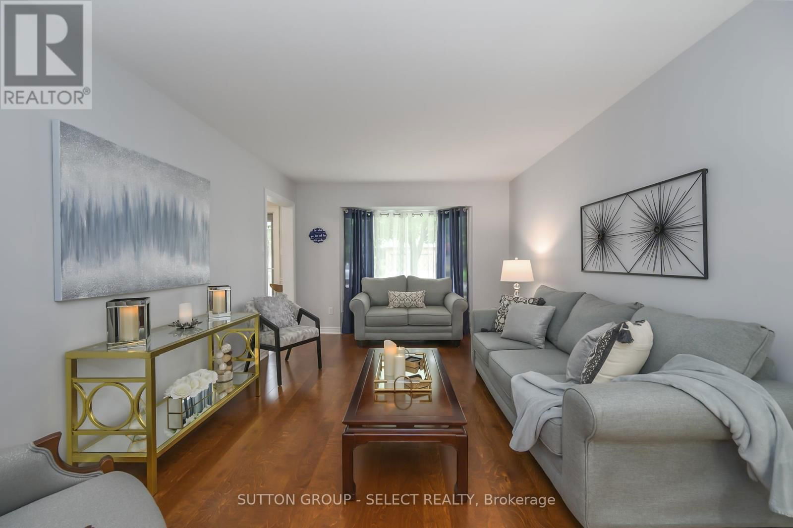 66 JENNIFER ROAD Image 17