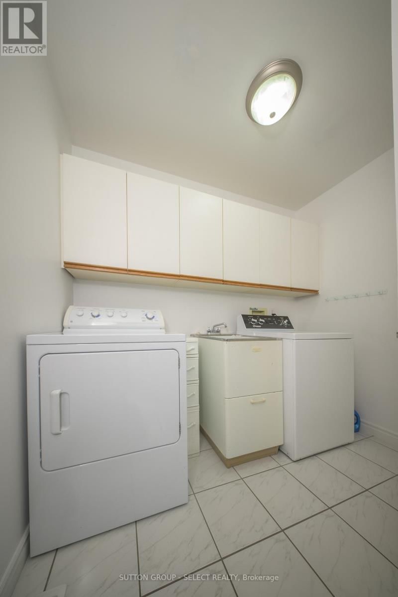66 JENNIFER ROAD Image 28