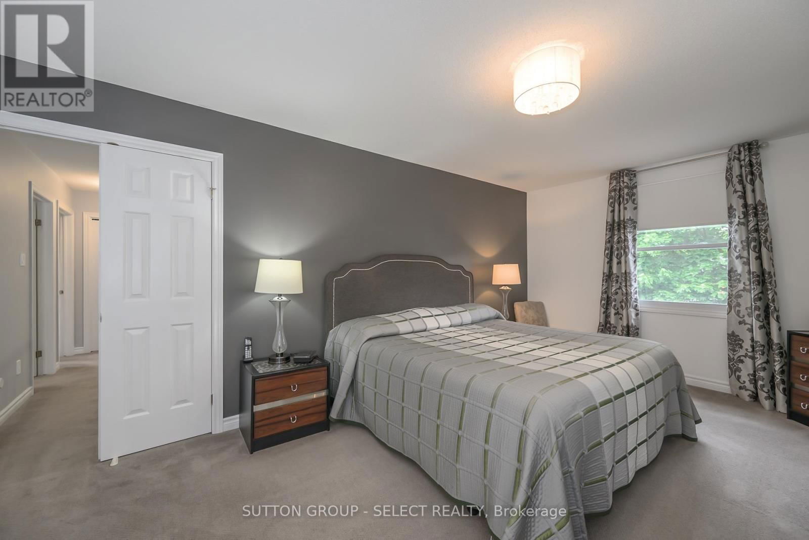 66 JENNIFER ROAD Image 32