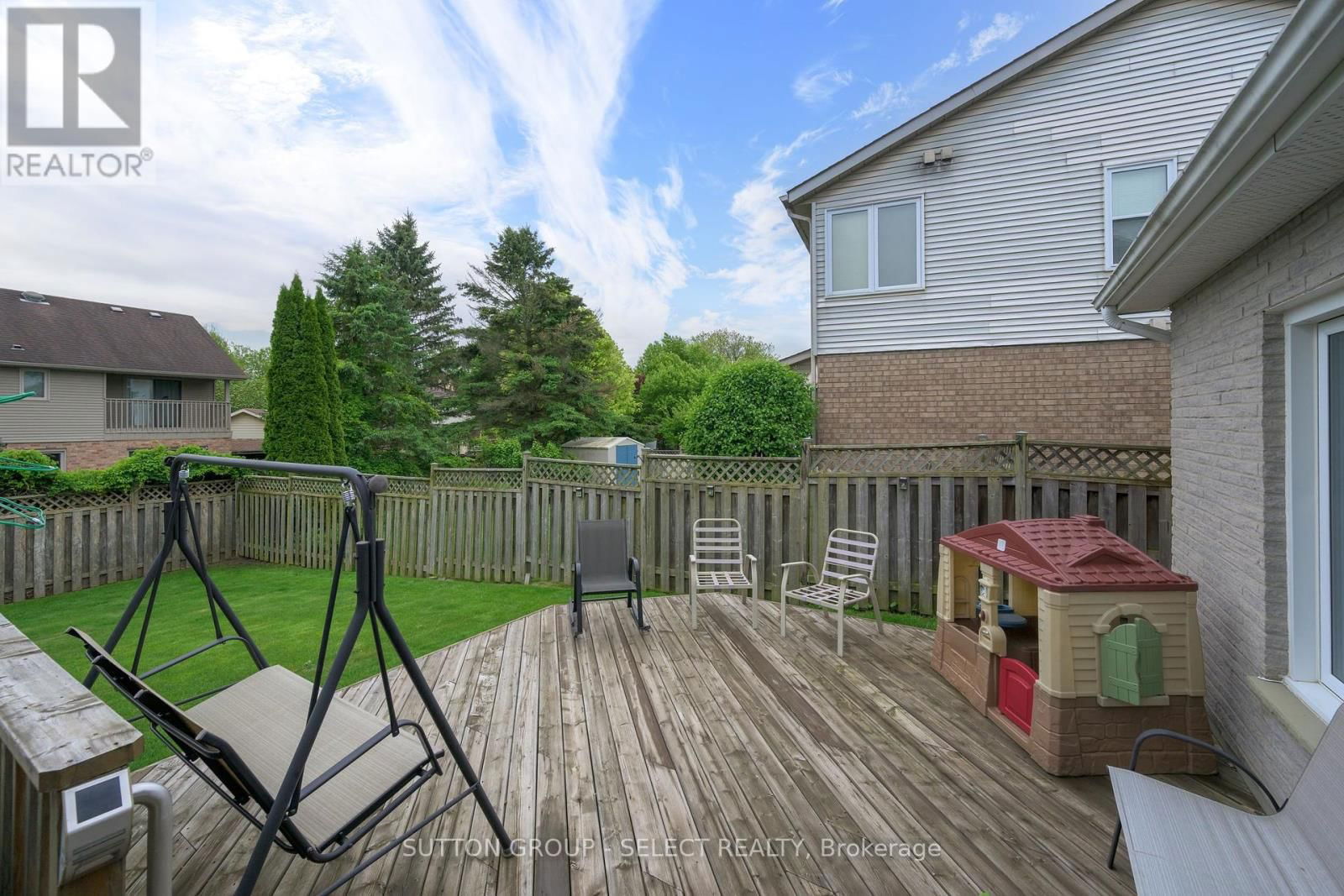 66 JENNIFER ROAD Image 4