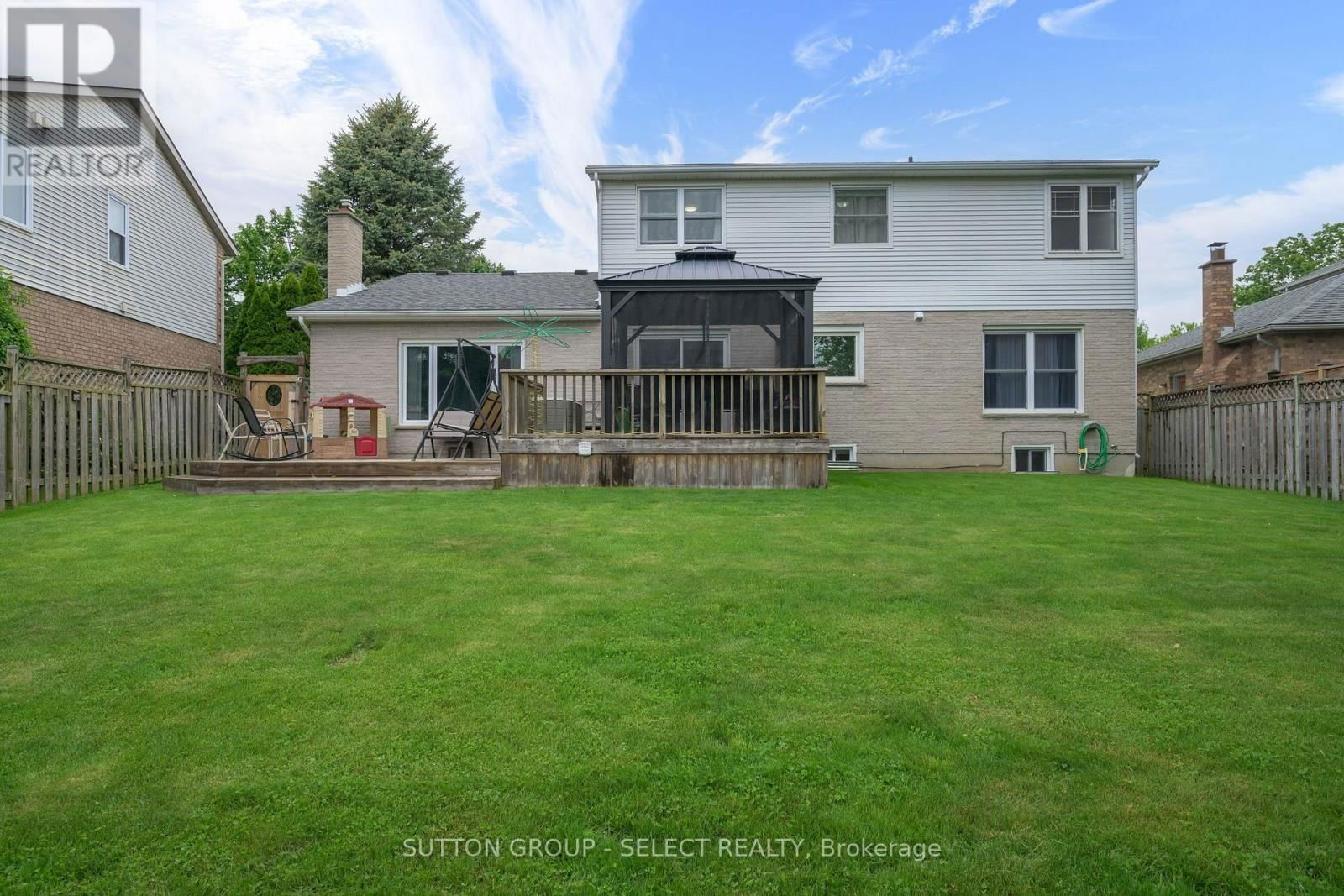66 JENNIFER ROAD Image 9