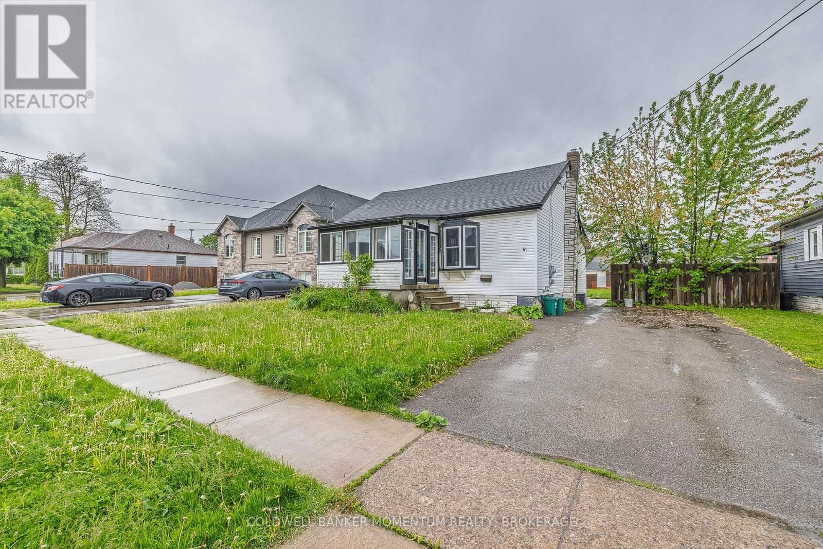 61 QUEEN STREET SOUTH Image 4