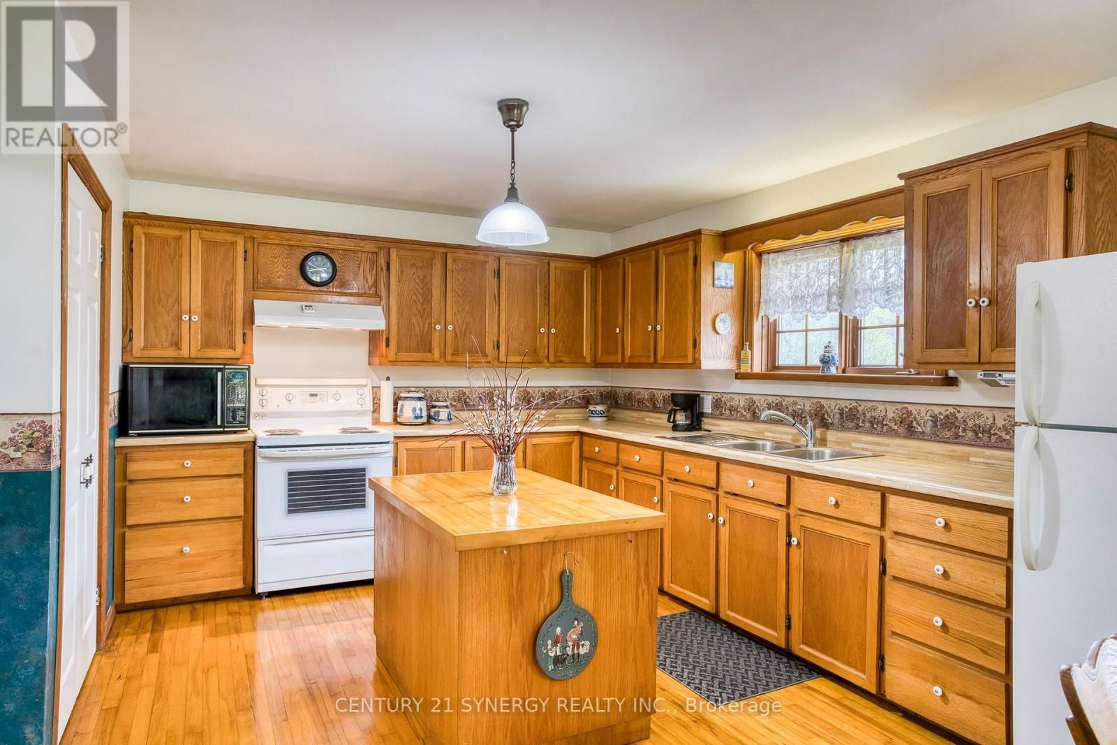 1189 WILLIS ARMSTRONG ROAD Image 11
