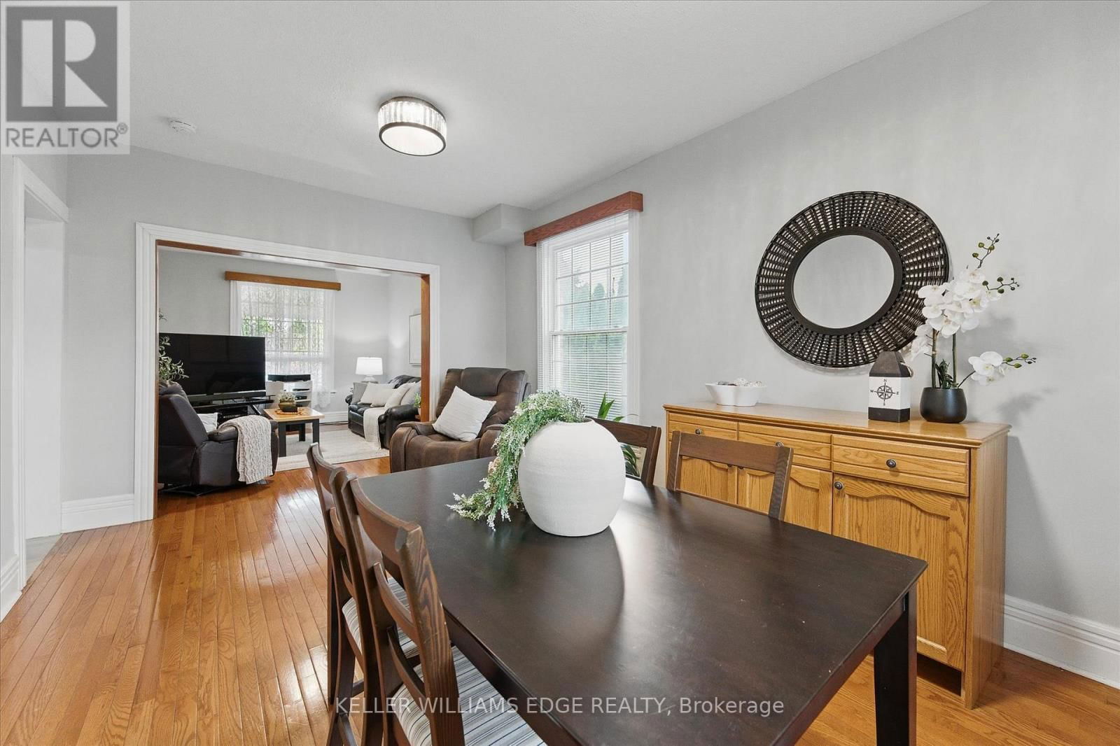 122 SANFORD AVENUE SOUTH Image 10
