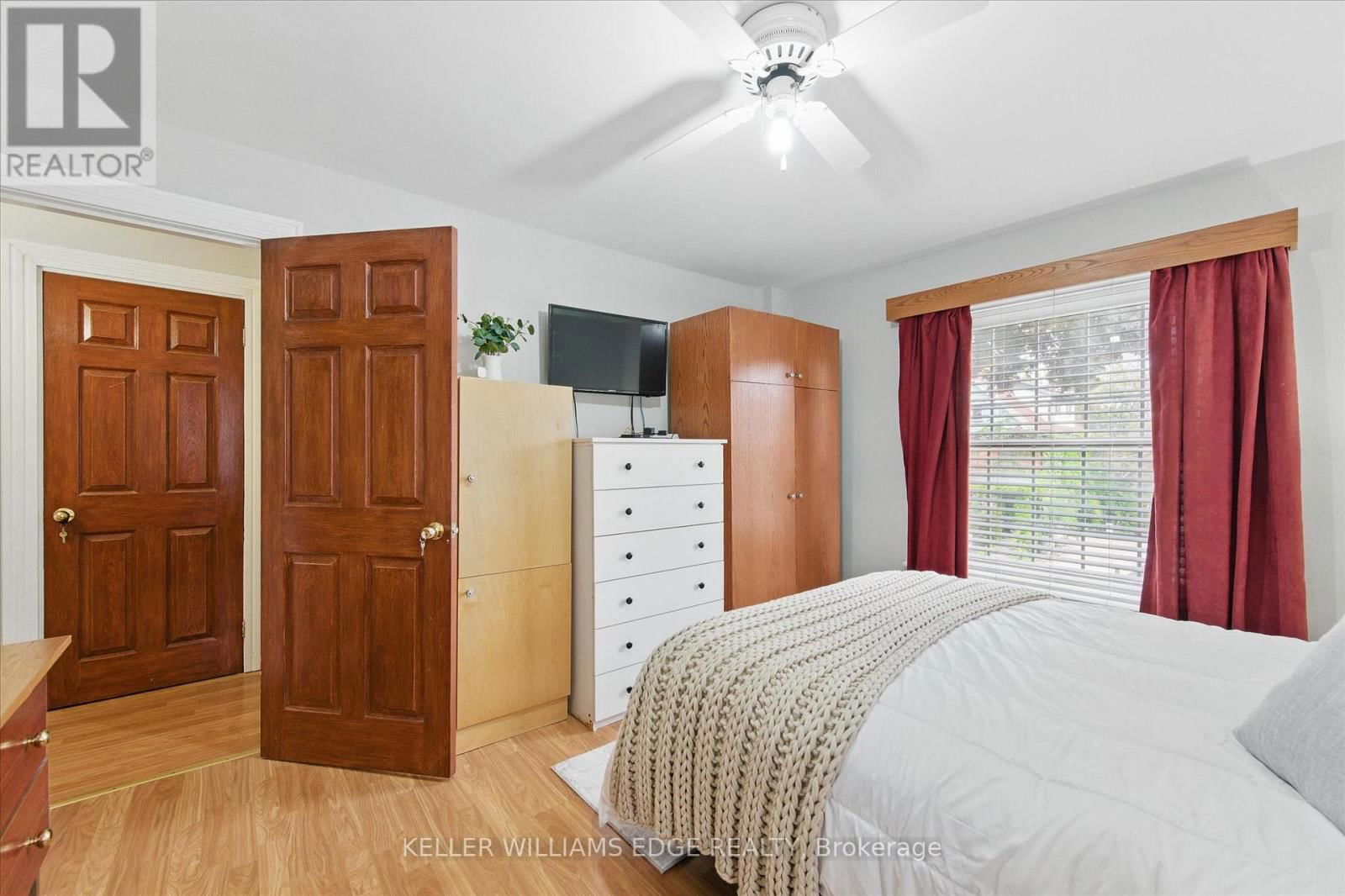 122 SANFORD AVENUE SOUTH Image 22
