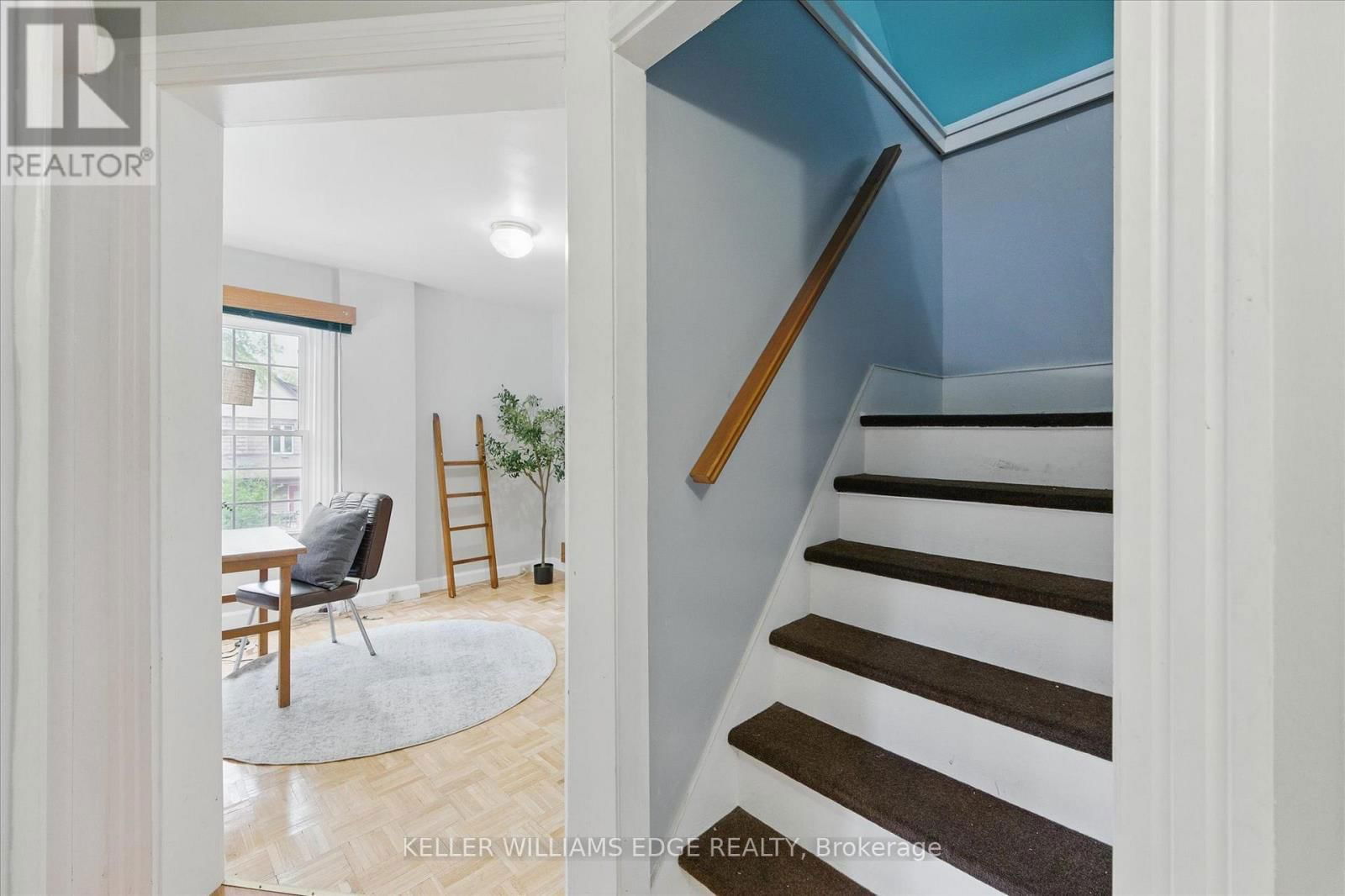122 SANFORD AVENUE SOUTH Image 32