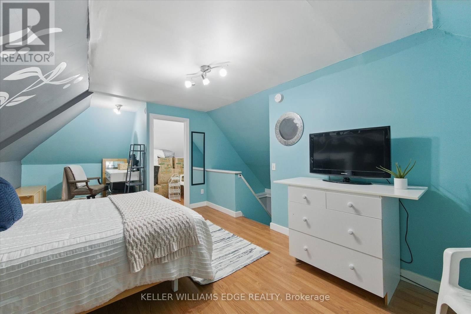 122 SANFORD AVENUE SOUTH Image 35
