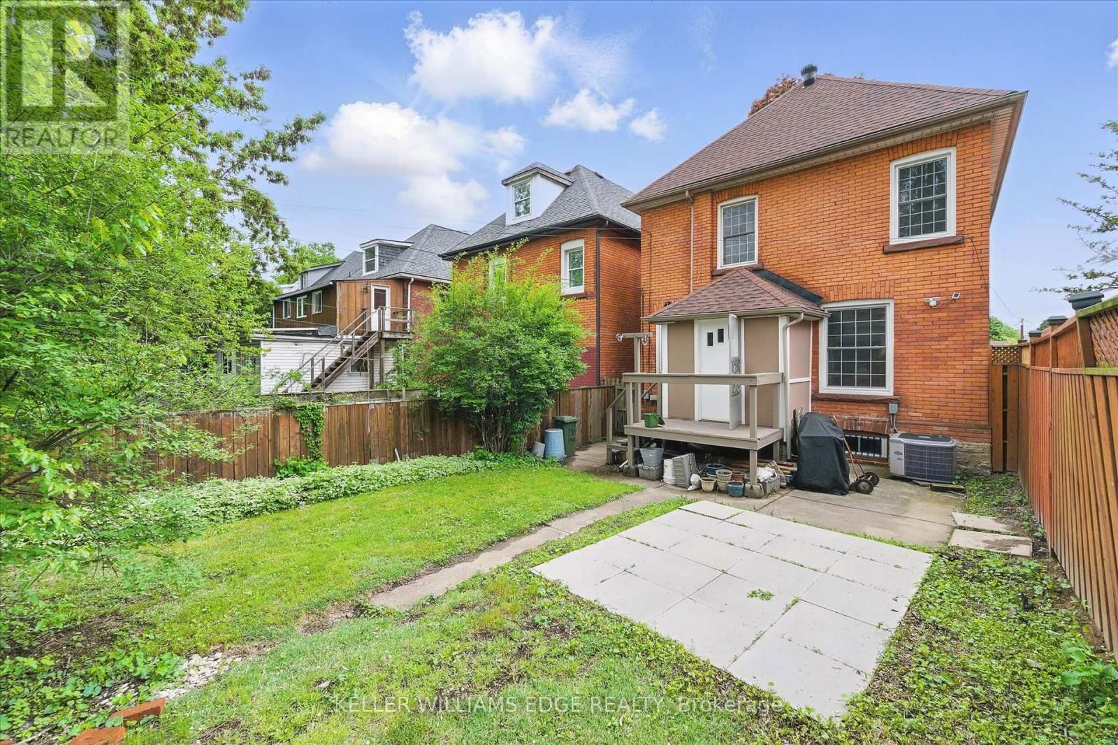 122 SANFORD AVENUE SOUTH Image 39