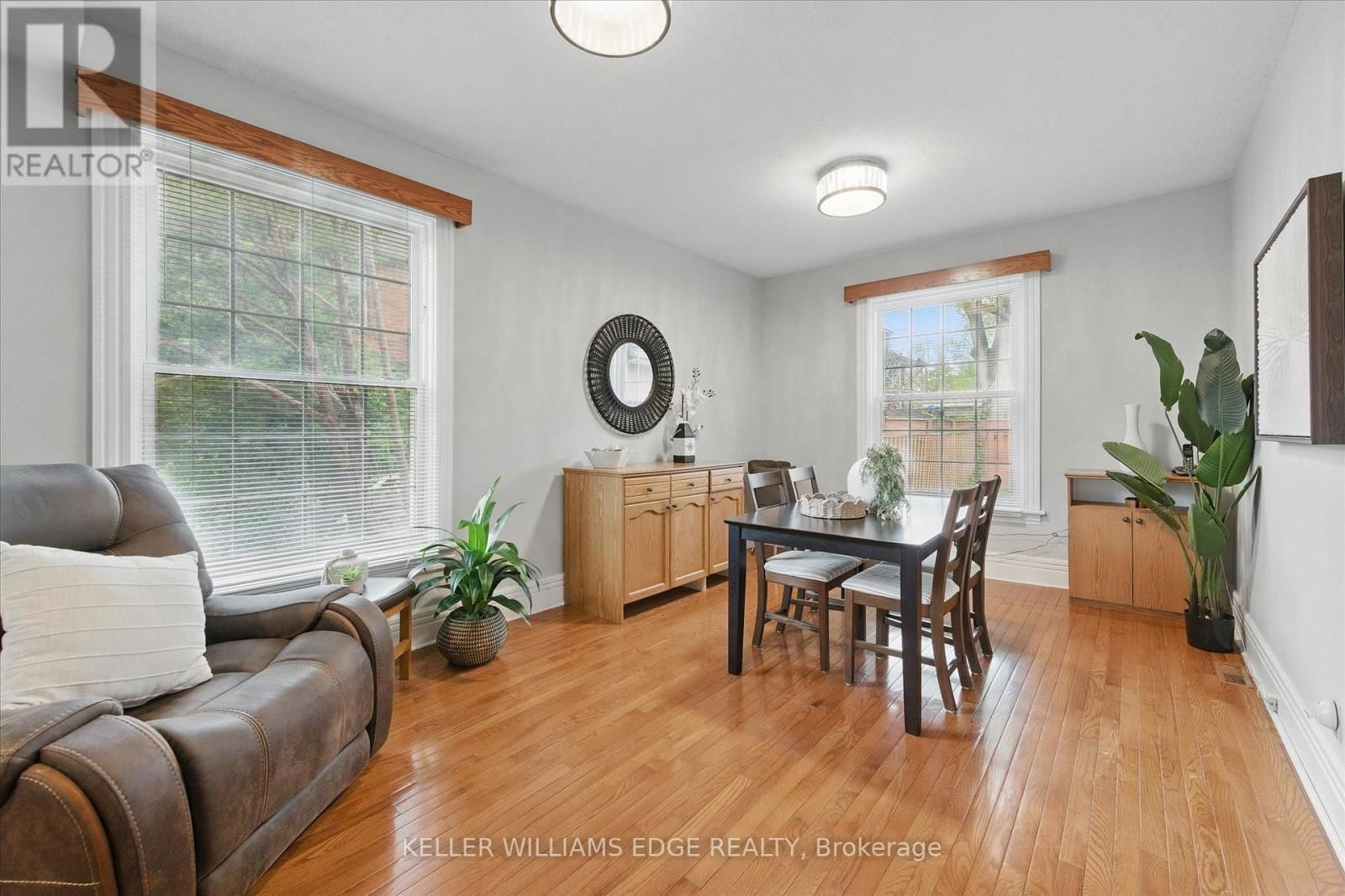 122 SANFORD AVENUE SOUTH Image 7