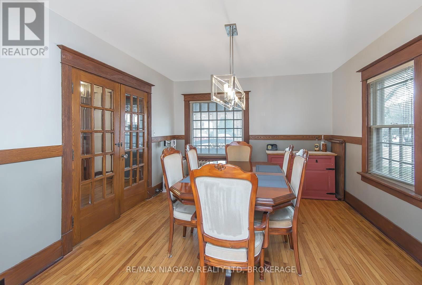 257 SUGARLOAF STREET Image 24