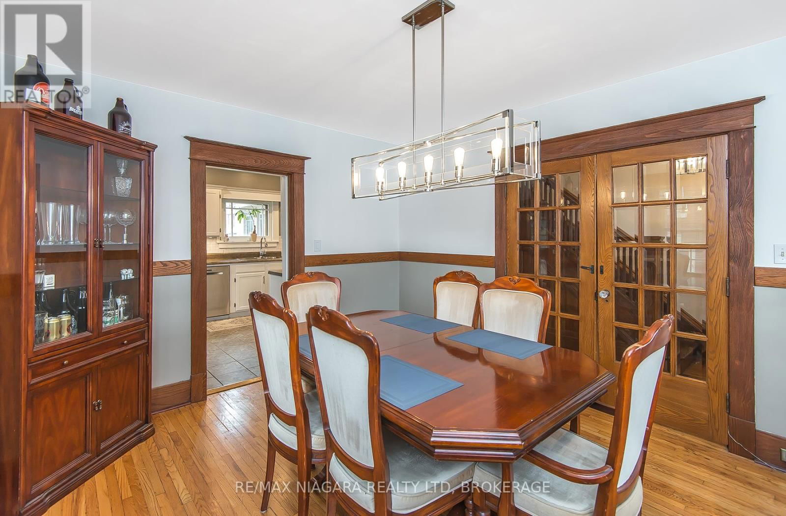 257 SUGARLOAF STREET Image 25