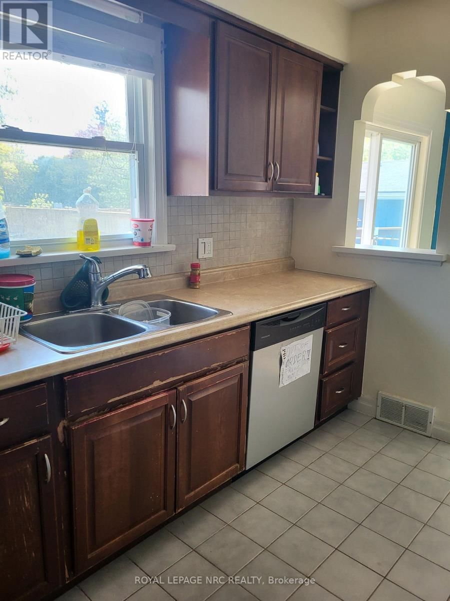 602 GENEVA STREET Image 13