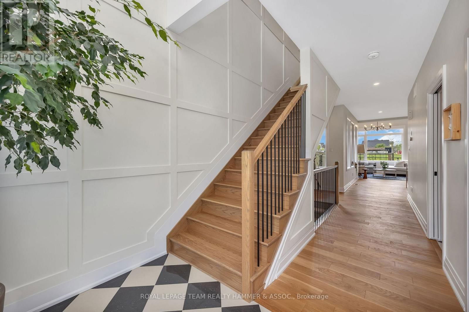 88 DEFENCE STREET Image 17
