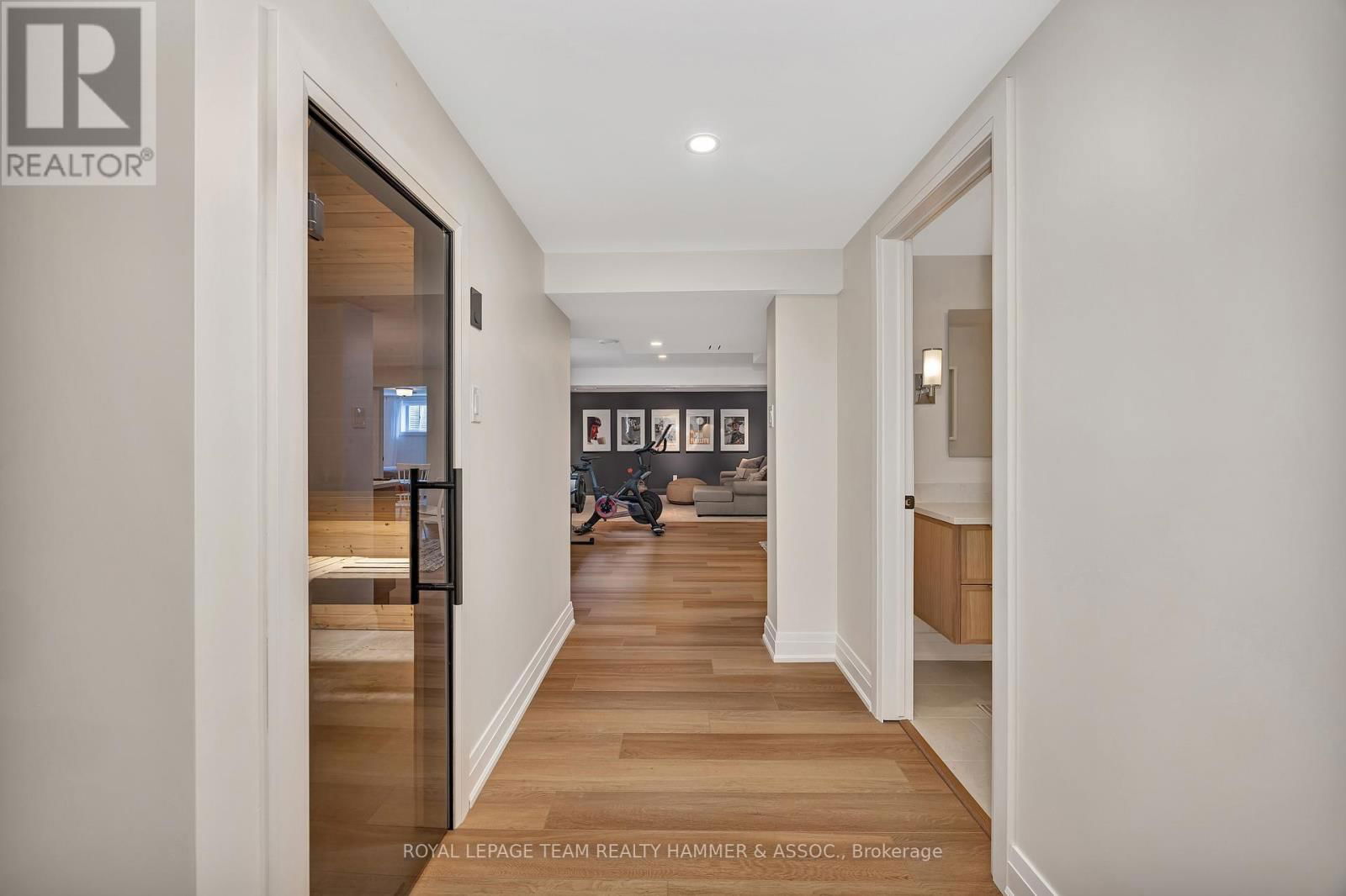 88 DEFENCE STREET Image 32
