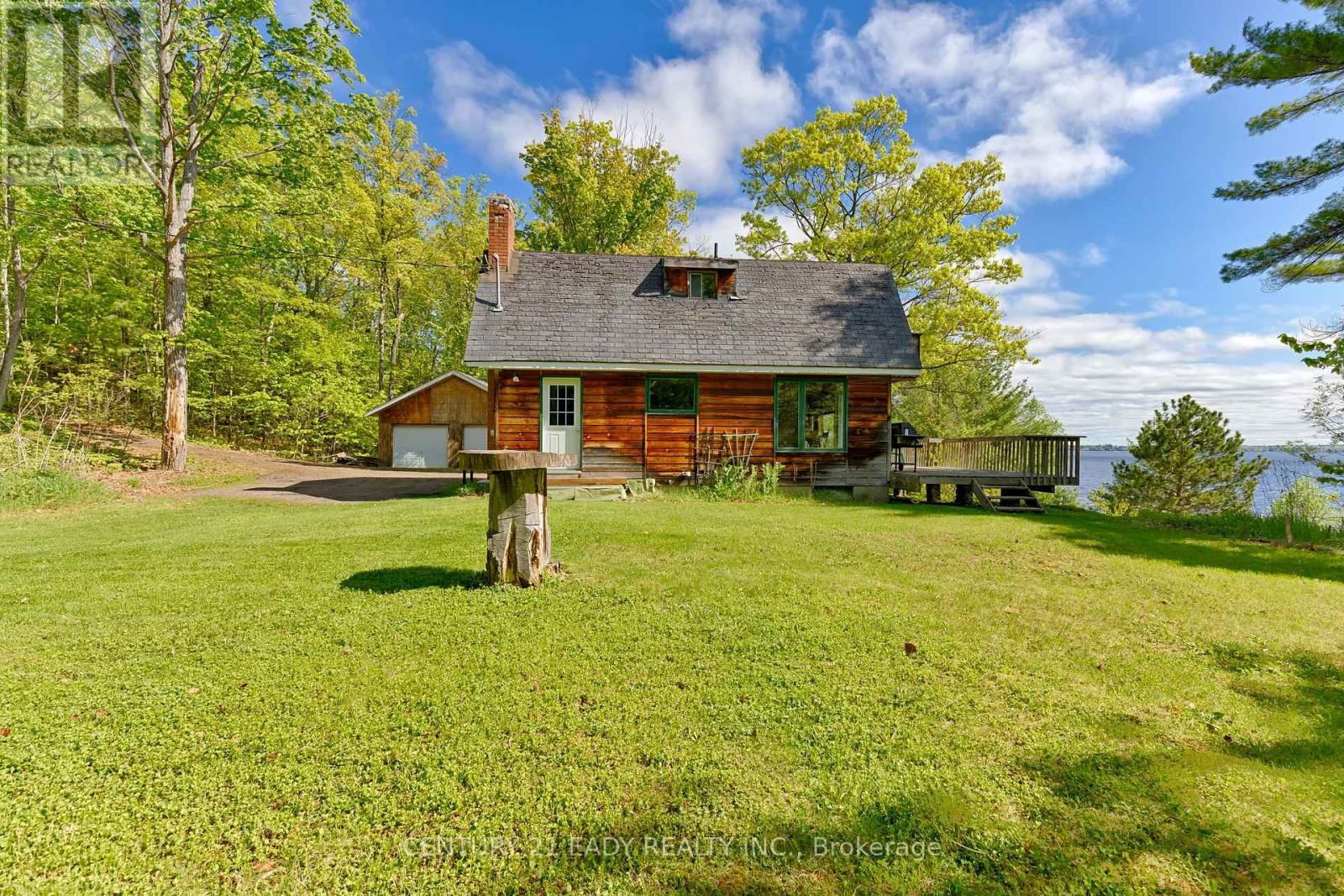 1044 BEACHS LANE Image 22