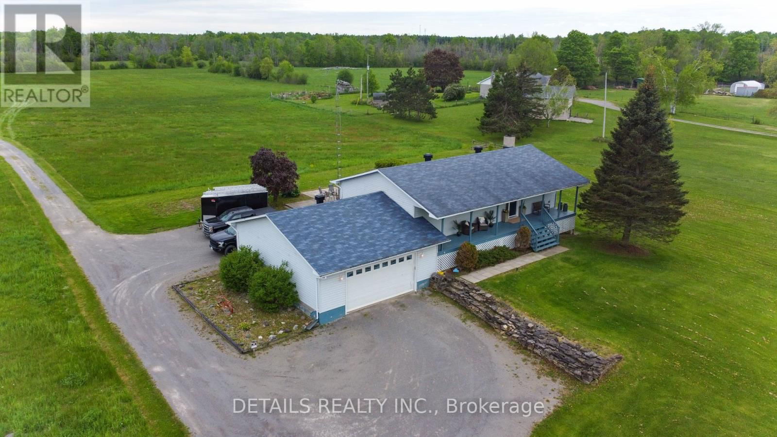 887 MACPHERSON ROAD Image 39