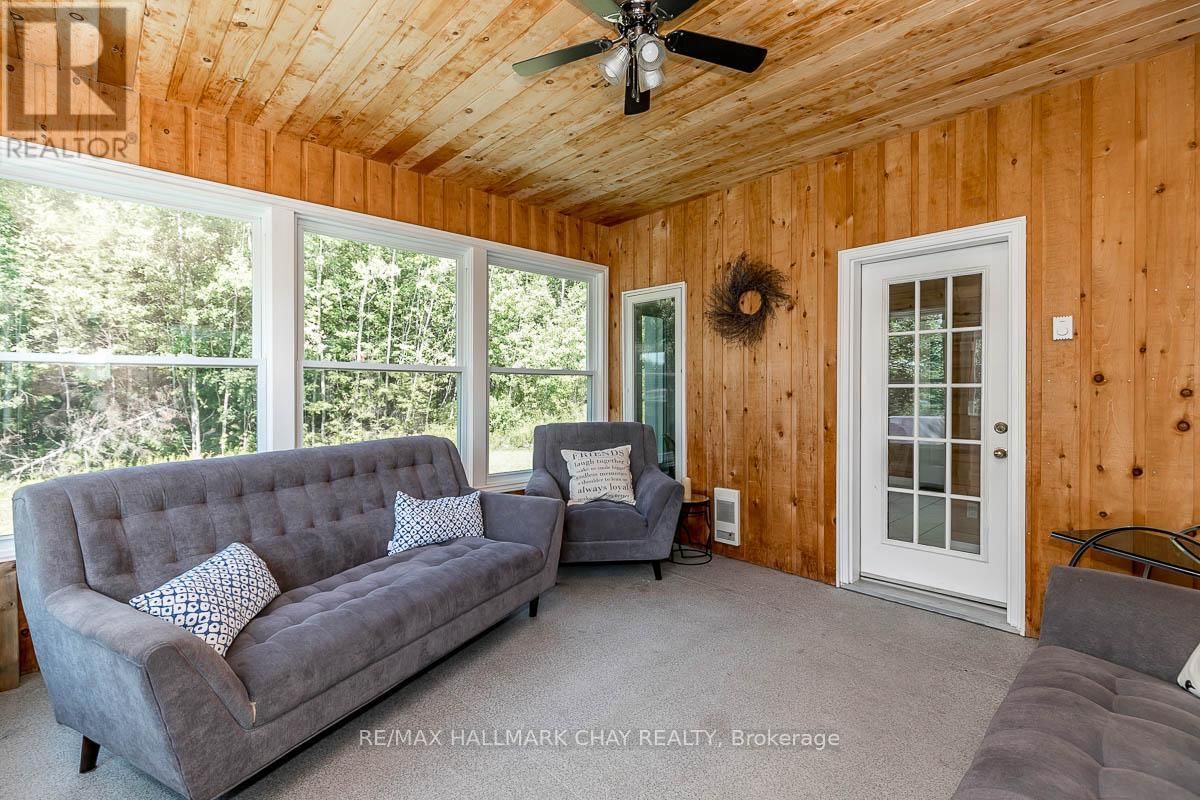 2318 PICKEREL & JACK LAKE ROAD Image 35