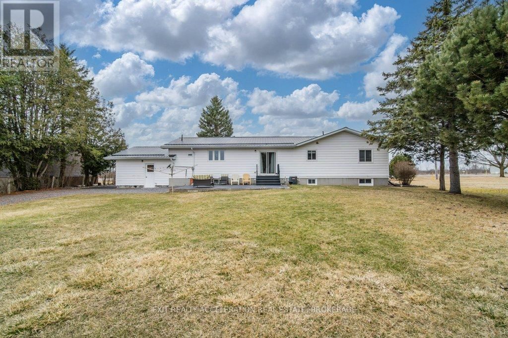 371 COUNTY RD 8 Image 37