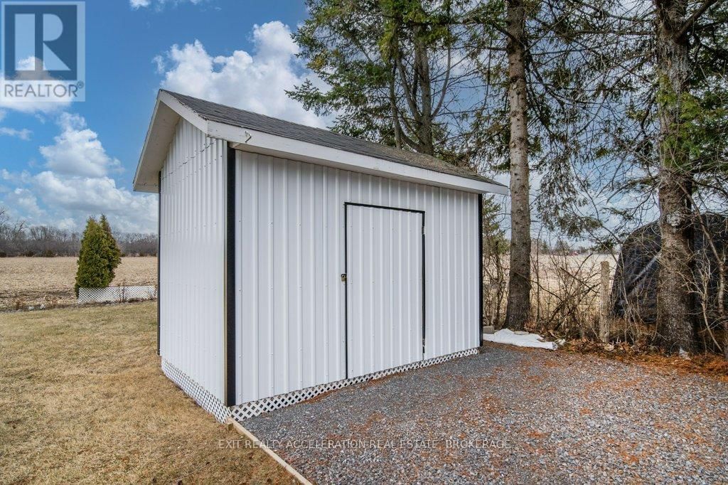 371 COUNTY RD 8 Image 40