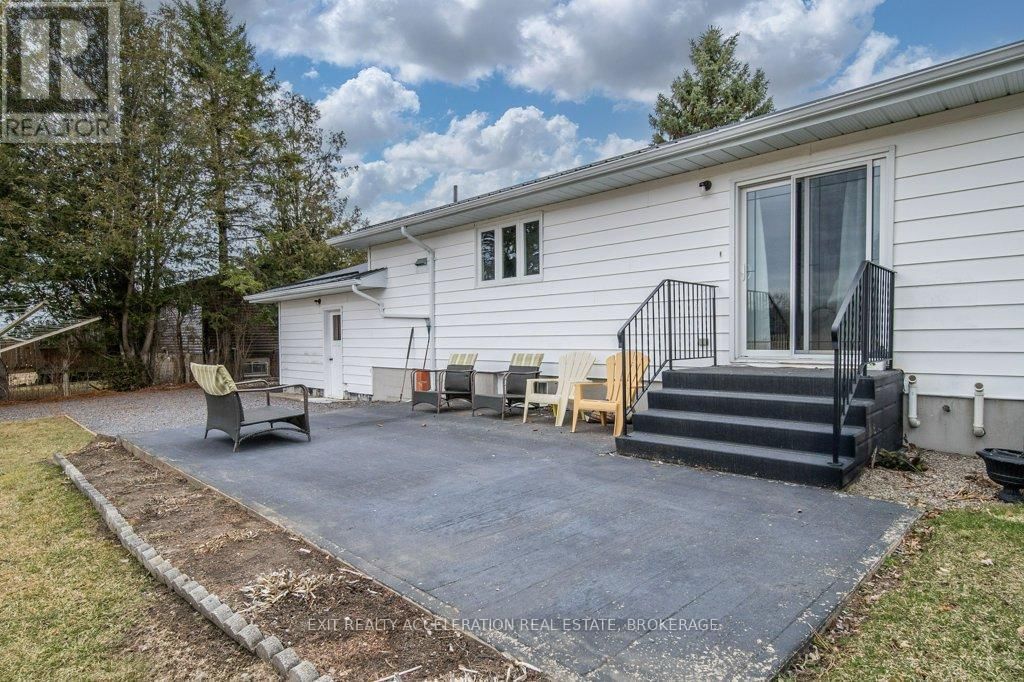 371 COUNTY RD 8 Image 41