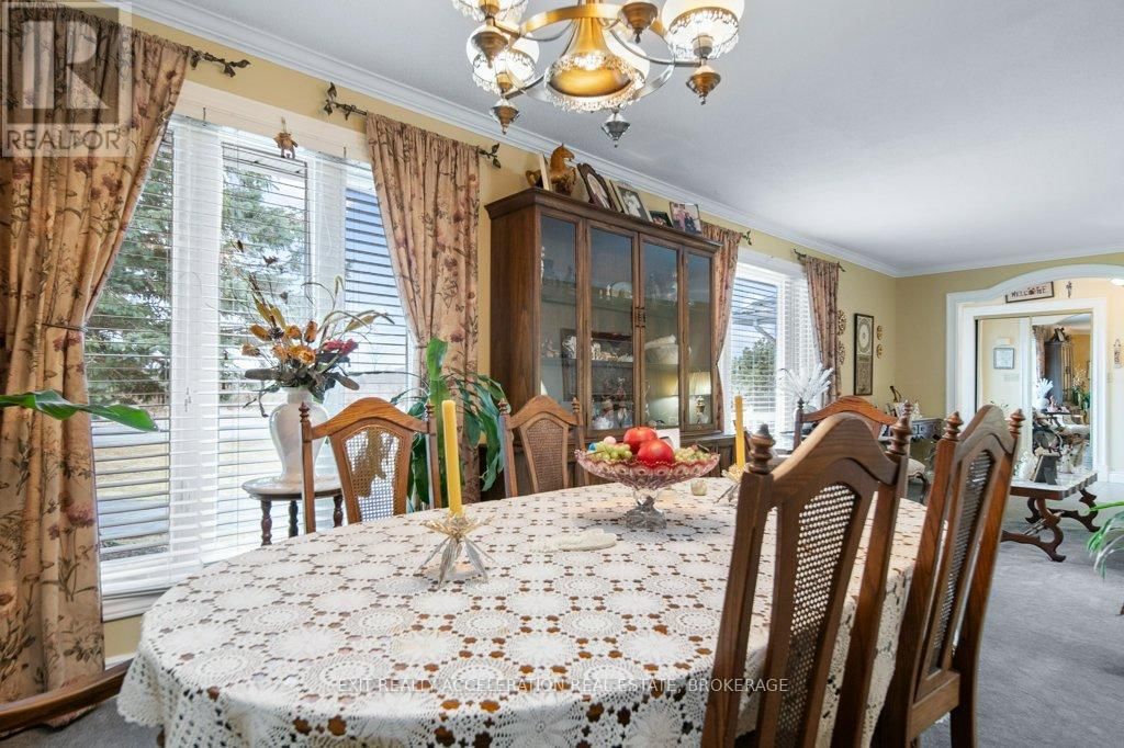 371 COUNTY RD 8 Image 9